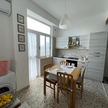 Anna Holiday Home Giardini Naxos Bagian luar foto