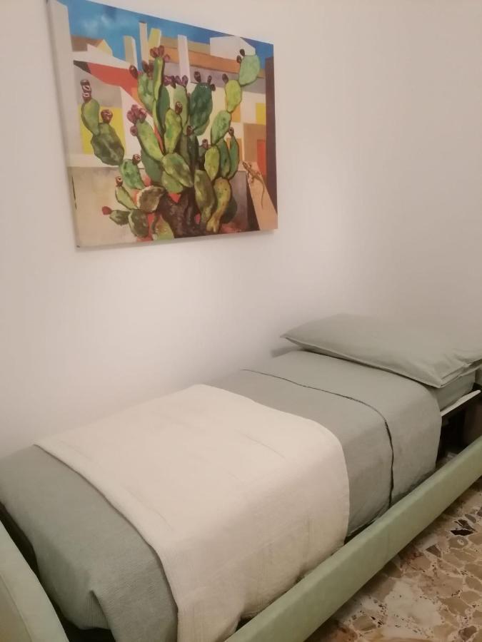 Anna Holiday Home Giardini Naxos Bagian luar foto
